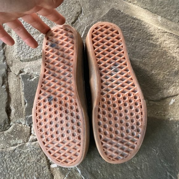 Vans Black Gum Authentic - Picture 2 of 4